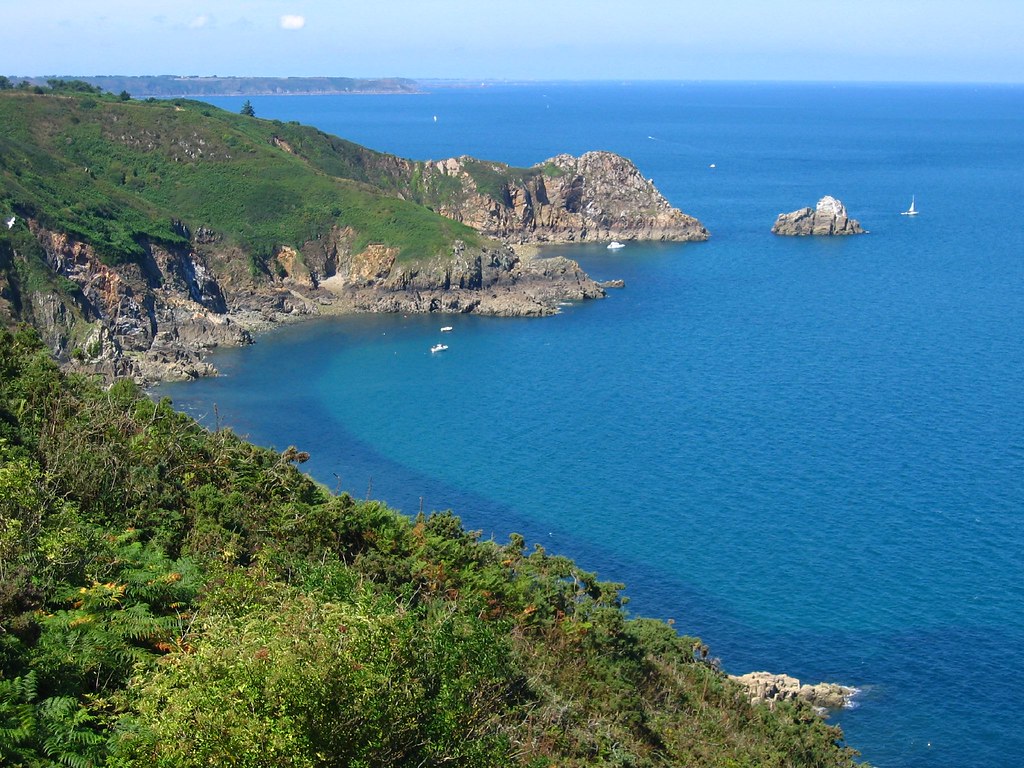 Les falaises de Plouha - la maison du phare